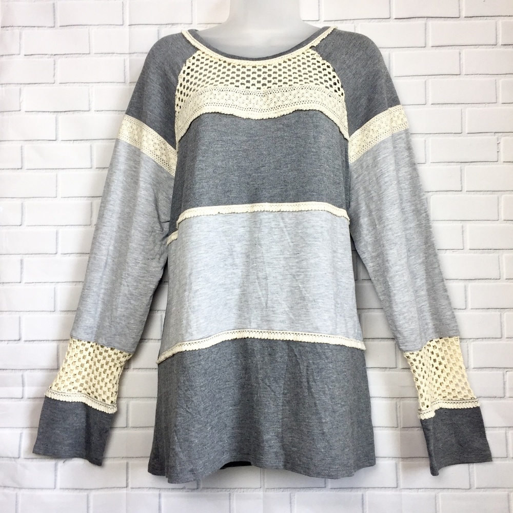 NEW Gray & Cream LS  Crochet Top
